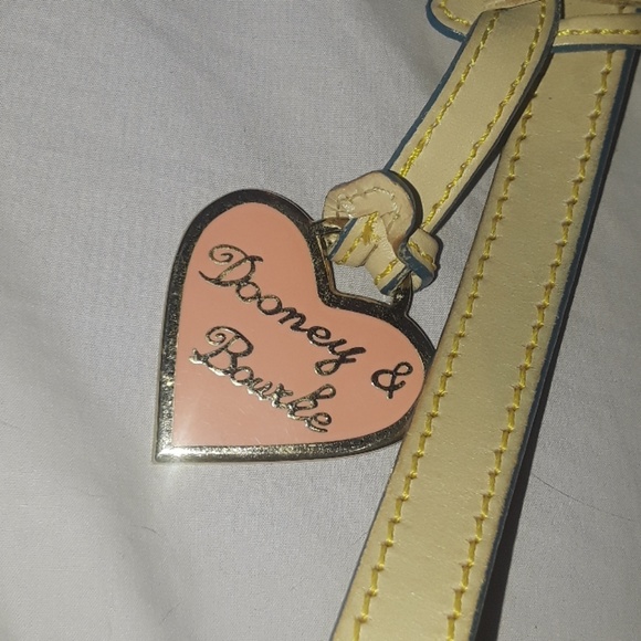 Authentic dooney and bourke bumblebee purse - Picture 2 of 6